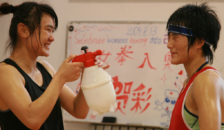 獨(dú)家專訪：奧運(yùn)夢(mèng)想照耀下的中國(guó)拳擊女孩