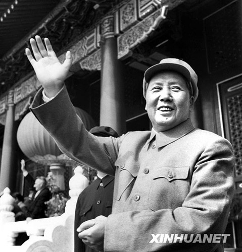 1954年：裝備“蘇式”武器