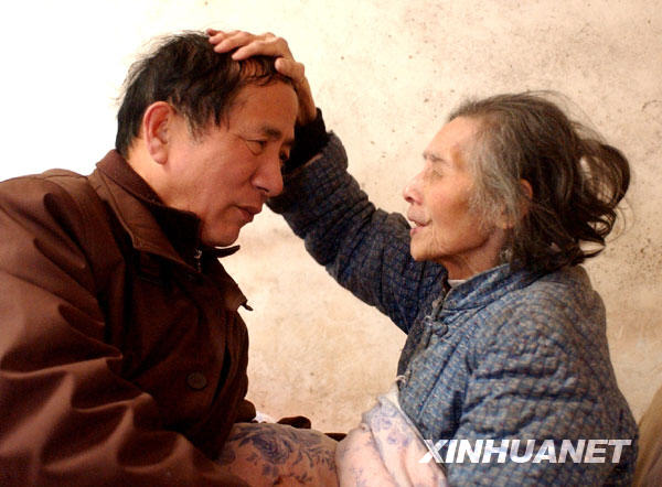吳天祥：為群眾服務(wù)不能退休
