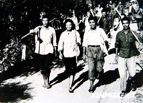 吳仁寶：打造“天下第一村”的老書記