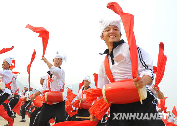 國(guó)慶群眾游行安塞腰鼓方陣在京參加合練