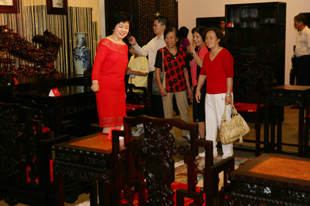 “紫檀的奧秘——中國(guó)紫檀博物館館藏珍品特展”在臺(tái)北隆重開幕