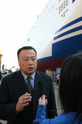 中國自行設(shè)計建造的最大豪華客滾船“渤海寶珠”下水