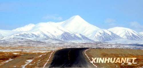 巍巍昆侖雪山
